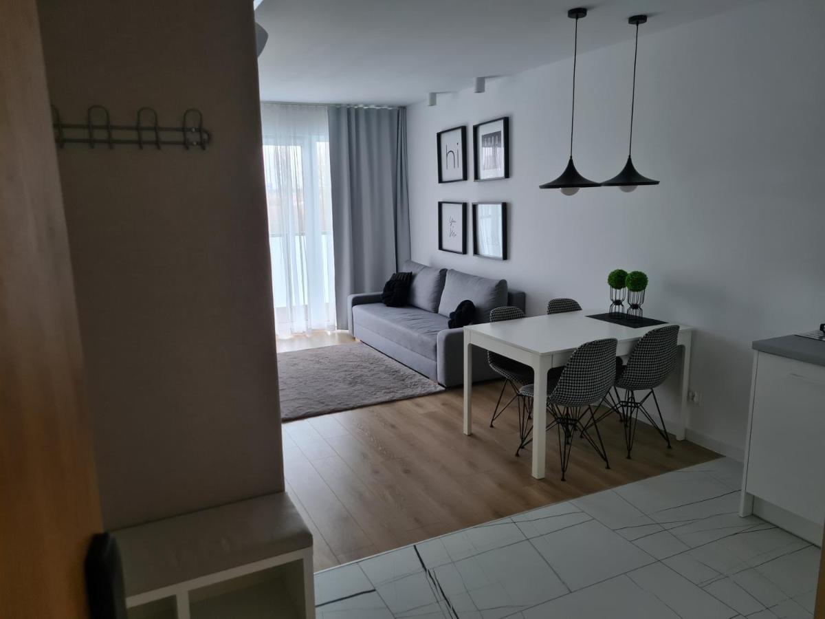 Apartamenty Kasprowicza 20A Klimatyzacja Basen Fintess Sauny Parking Bawialnia Zmywarkataras Wysoki Standard W Pelni Wyposazony كولوبرزيغ المظهر الخارجي الصورة