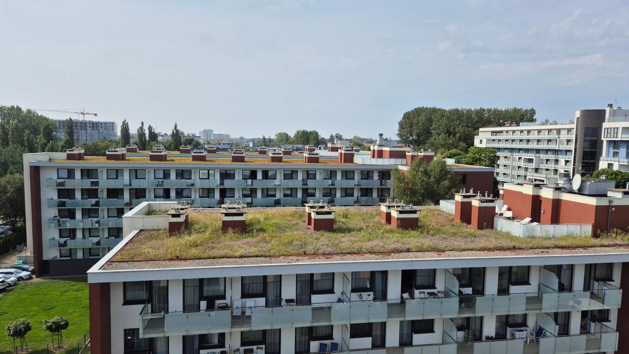 Apartamenty Kasprowicza 20A Klimatyzacja Basen Fintess Sauny Parking Bawialnia Zmywarkataras Wysoki Standard W Pelni Wyposazony كولوبرزيغ المظهر الخارجي الصورة